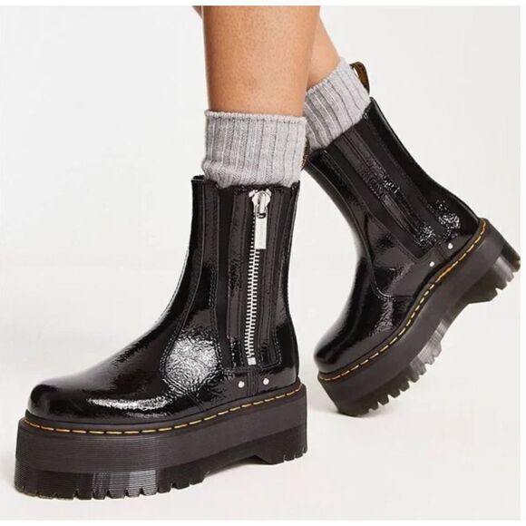 Dr. Martens Womens Black Patent Leather Platform Chelsea Boots Sz 9 US NWOB - Picture 1 of 16